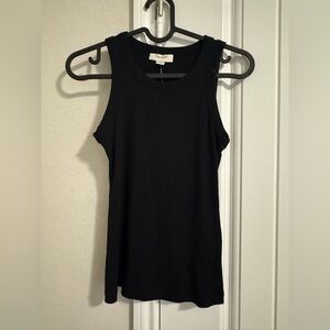Black Fitted Sleeveless Tank Top